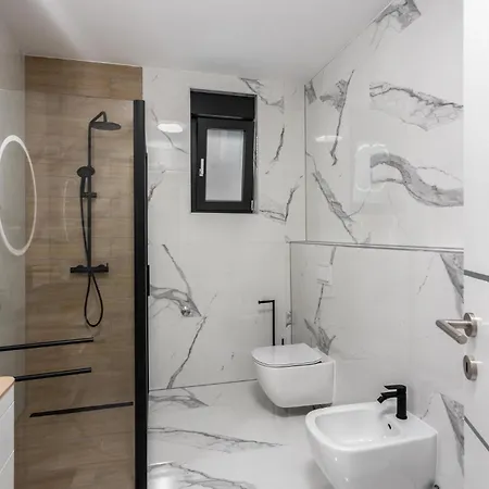 Apartament 2 Bedroom In *